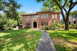 135 E. Gramercy Place – Monte Vista