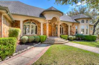 8210 Jamestown Square – Boerne